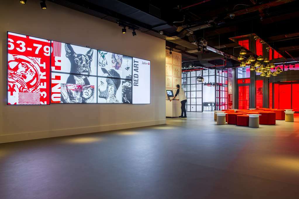 Radisson Red Brussels Hotel Ixelles ภายใน รูปภาพ